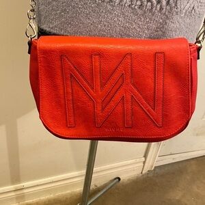 Miche Red Leather Chain Link Cross Body Shoulder Bag Purse Women’s Plaid Lining